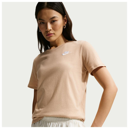 Nike Γυναικεία κοντομάνικη μπλούζα Sportswear Club Essentials T-Shirt